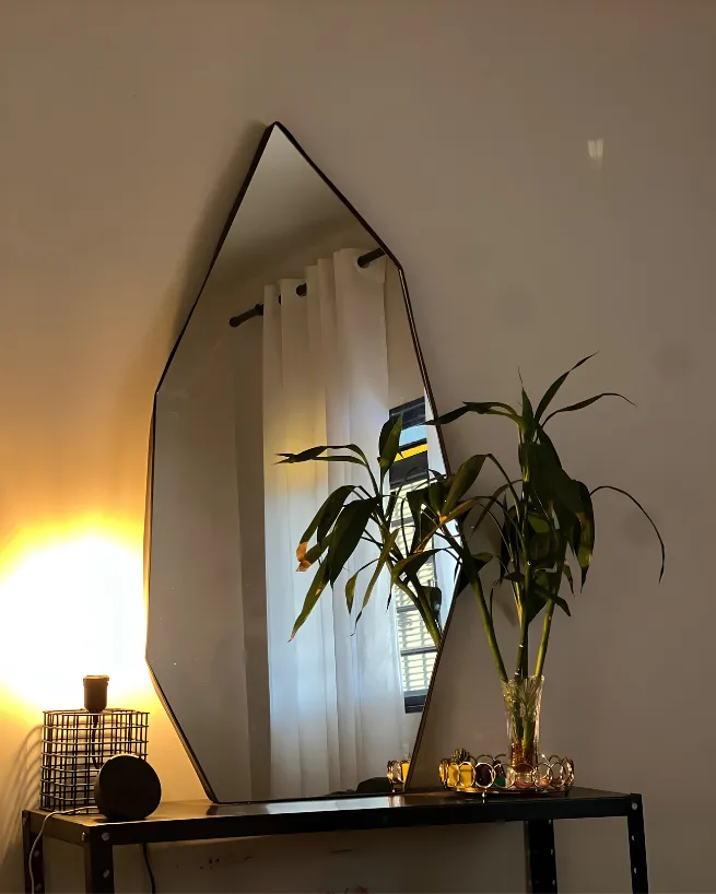Espelhos em Conchas - instalação limpa e alinhada